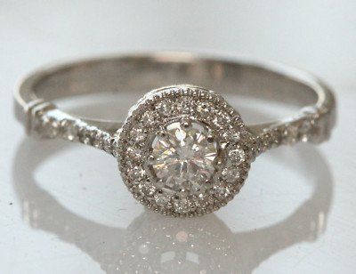 Classic vintage engagement ring. Stunning.